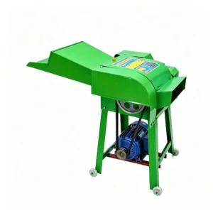 Hardened blade straw chopper machine processing straw, hay, and crop residues with durable cutting blades for farm use